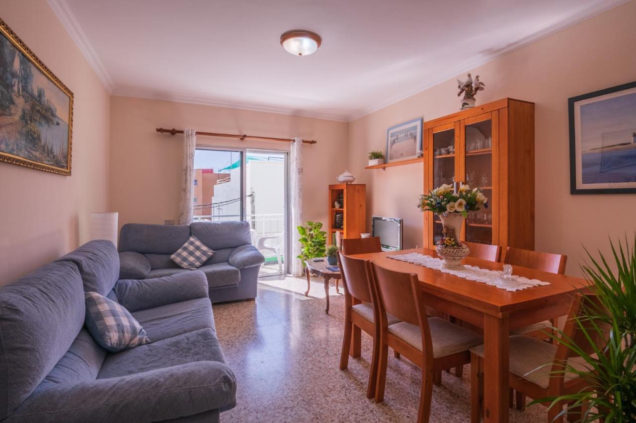 Apartamento Piso cerca del mar en Alcalá Exterior foto